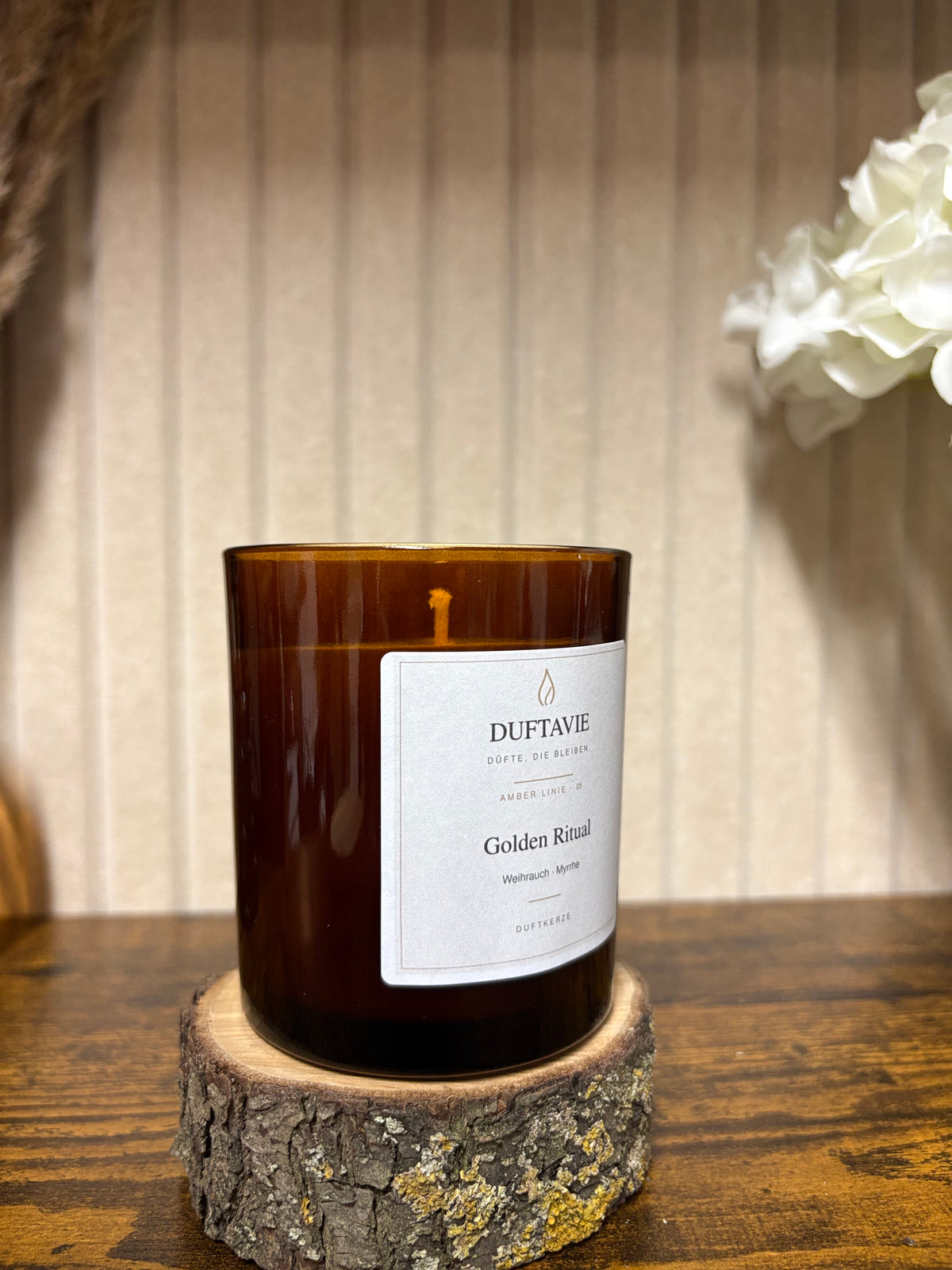 Golden Ritual – Duftkerze mit Weihrauch und Myrrhe
